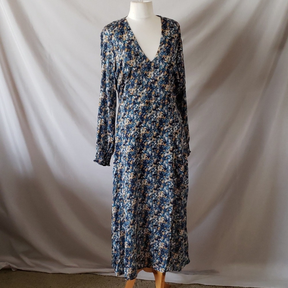 NEW NSR Maren Midi Dress